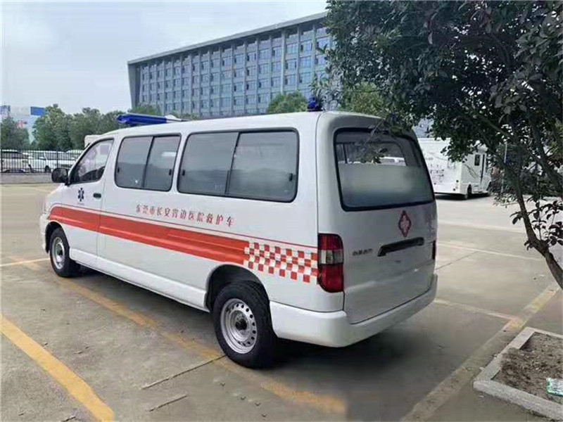 國六金杯新快運(yùn)救護(hù)車（轉(zhuǎn)運(yùn)型）